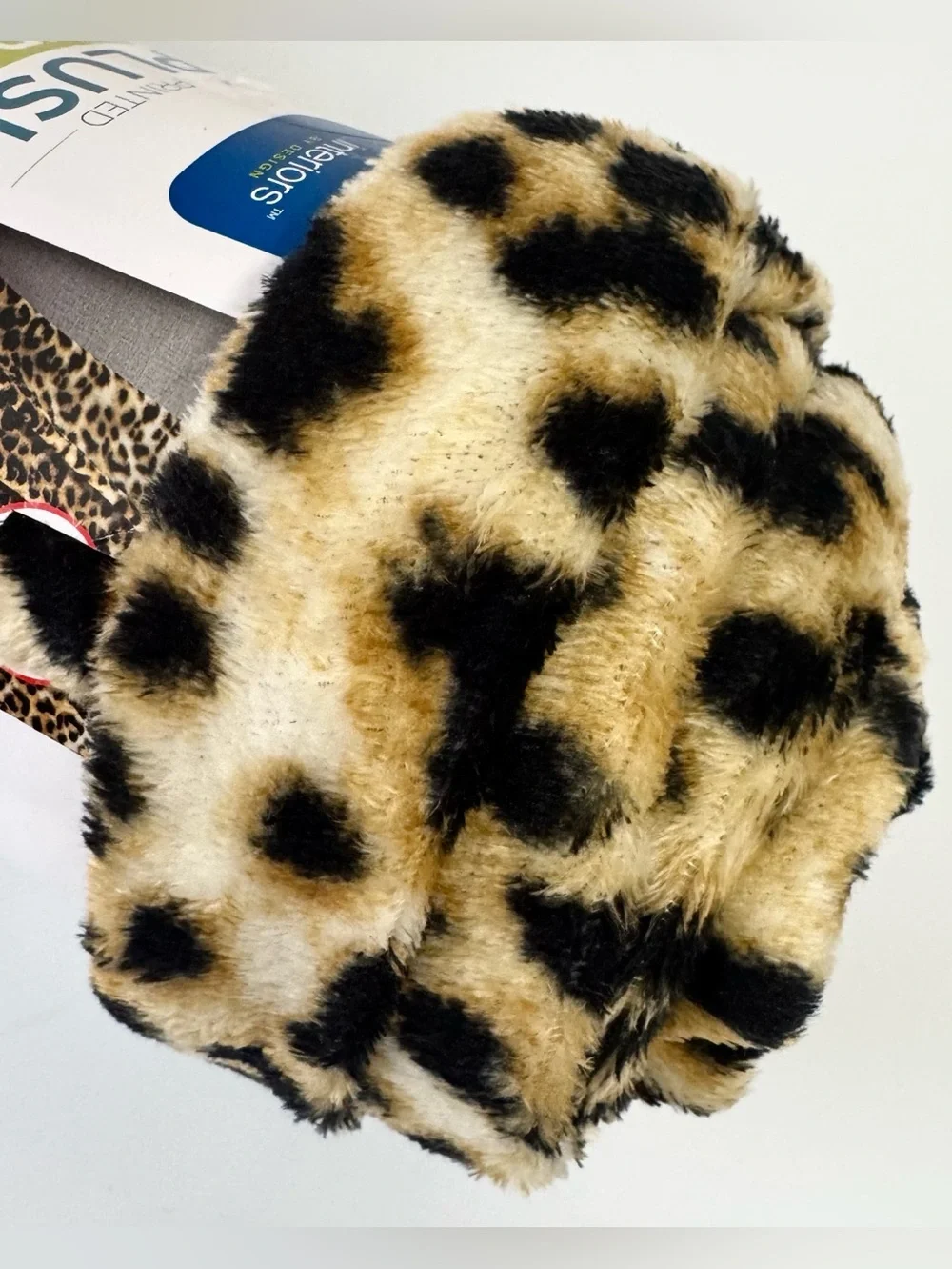 Interiors By Design Leopard Plush Throw Blanket 50x60 NWT